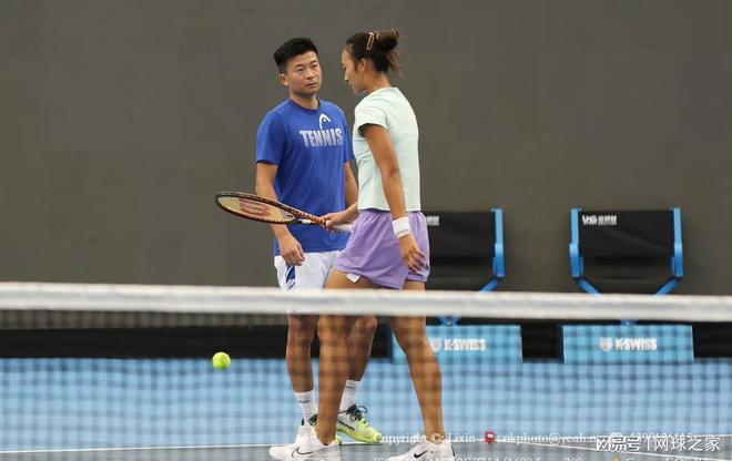 洲赛场上的 洲赛场上的