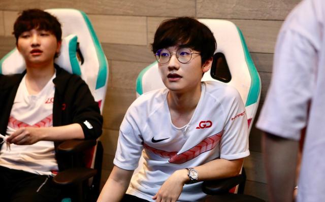 擎的一部分 擎的一部分