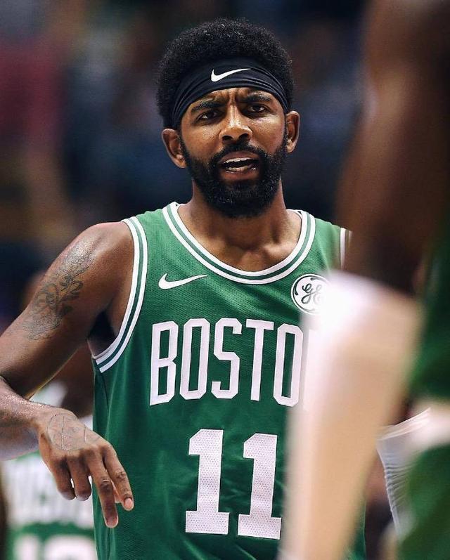 球侧翼输送 球侧翼输送