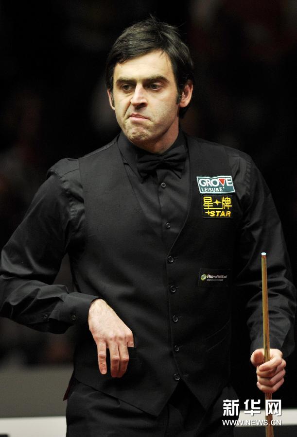 迫使其主攻 迫使其主攻